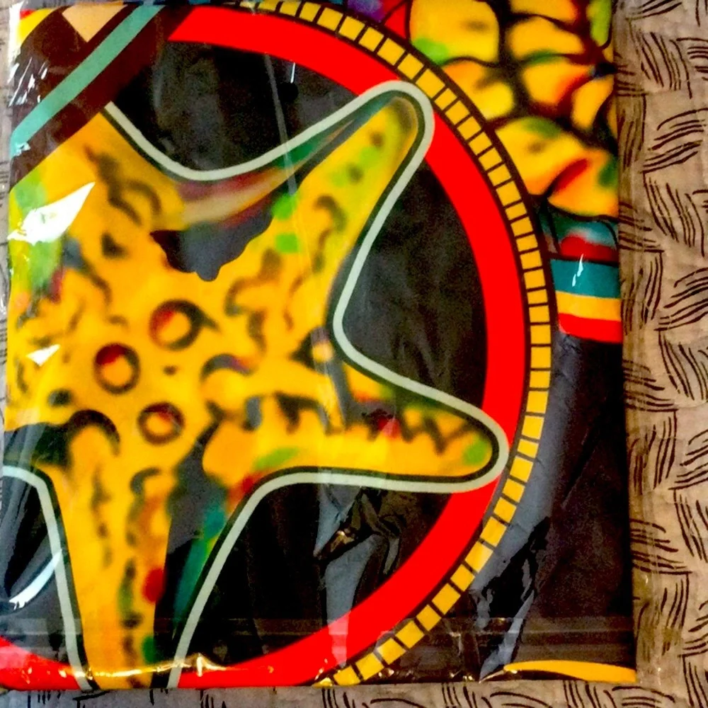 NWT 51x59 Large Sun Wall Tapestry Dorm Decor Black Light